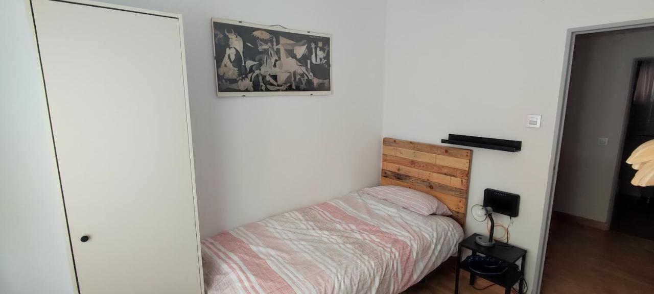 En Zona Centrica Y Tranquila. Apartment Pamplona