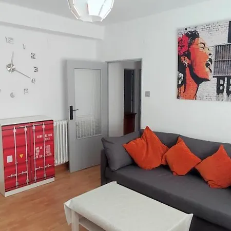 Apartamento En Zona Centrica Y Tranquila. Pamplona Exterior photo